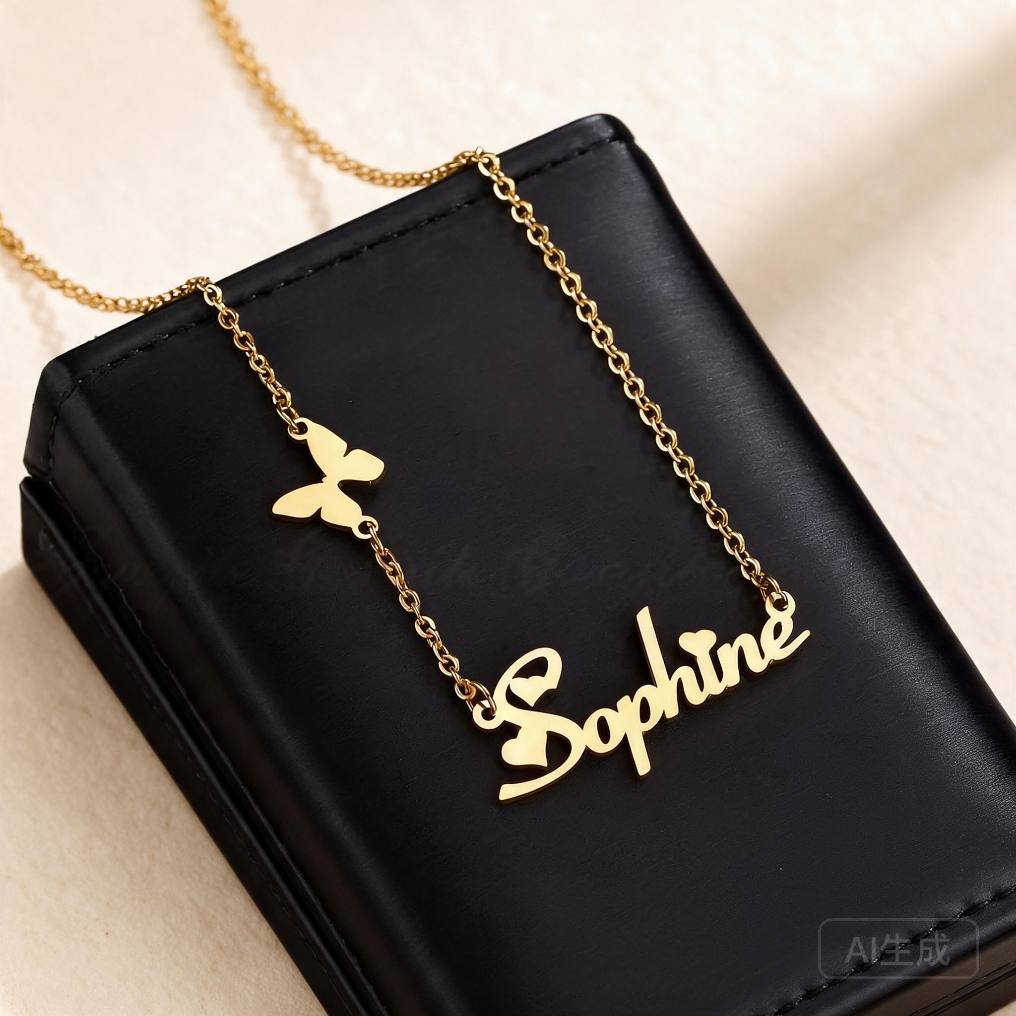 Women Fashion Names - Collar con colgante de acero inoxidable